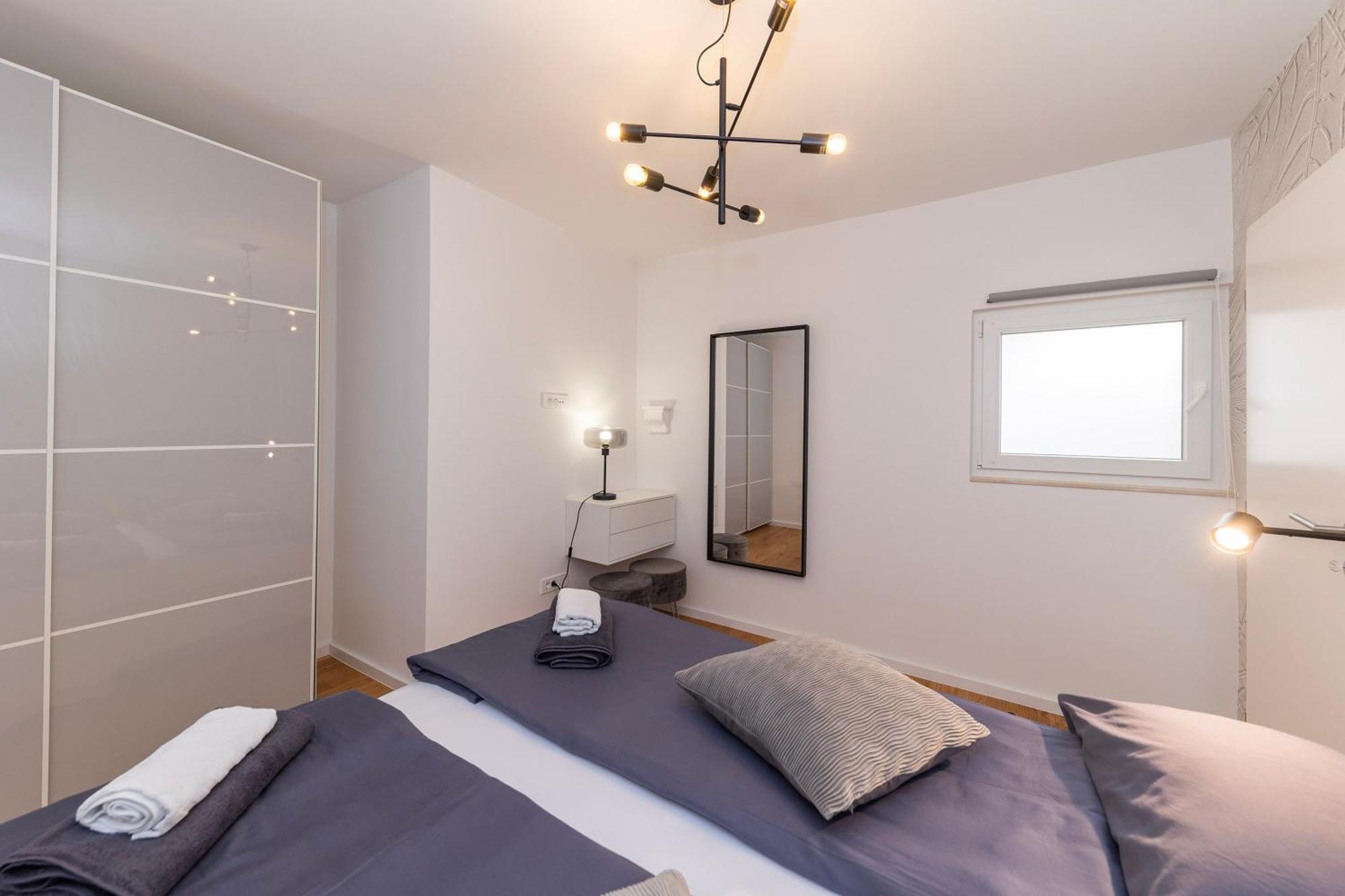 Find Your Haven In Morena Celeste Seaside Puntamika Apartments! Zadar Exterior photo