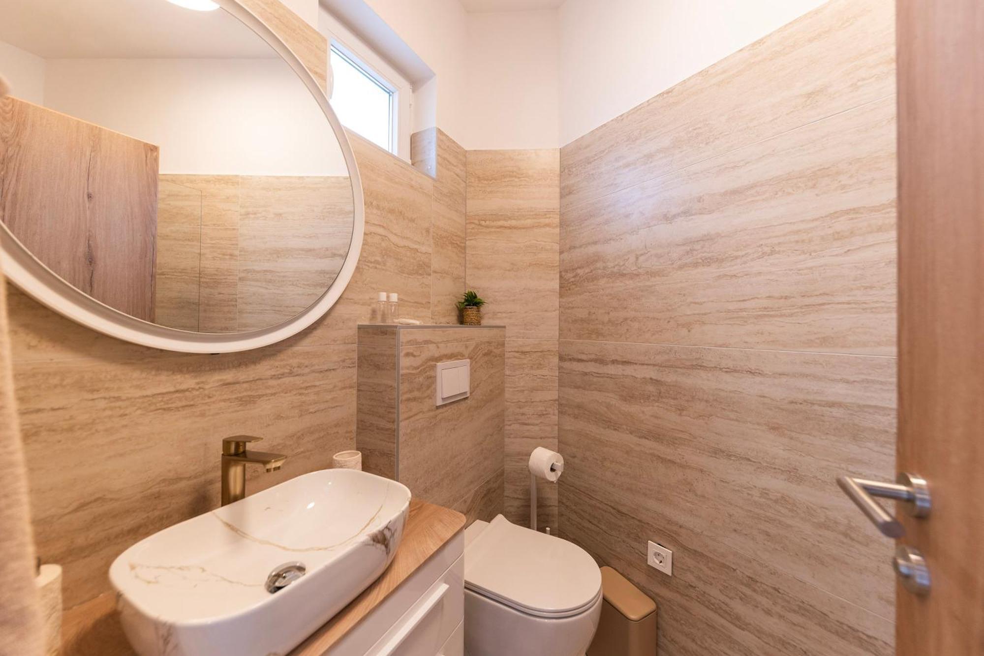 Find Your Haven In Morena Celeste Seaside Puntamika Apartments! Zadar Exterior photo